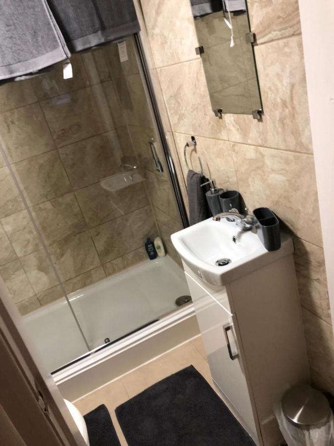 דירות נוטינגהאם 228 Cinderhill Road מראה חיצוני תמונה